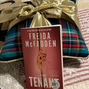 Freida Mc Fadden’s The Tennant!